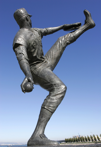 baseball statue.jpg
